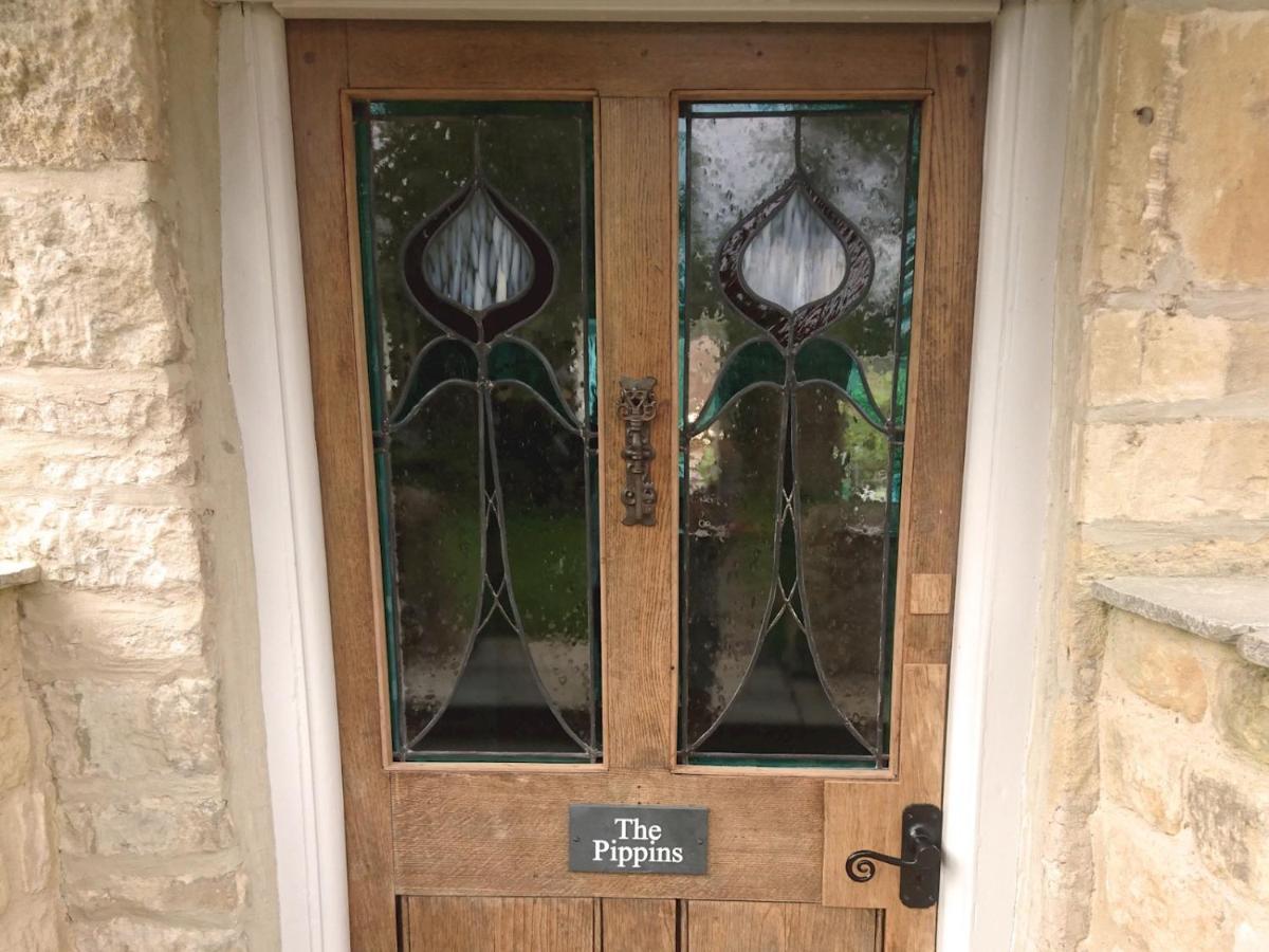 Pass The Keys The Pippins A Cotswold Cottage And Garden Parking Stow-on-the-Wold Dış mekan fotoğraf